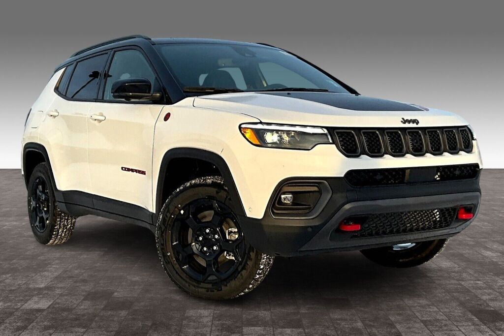 2024 Jeep Compass Trailhawk Elite