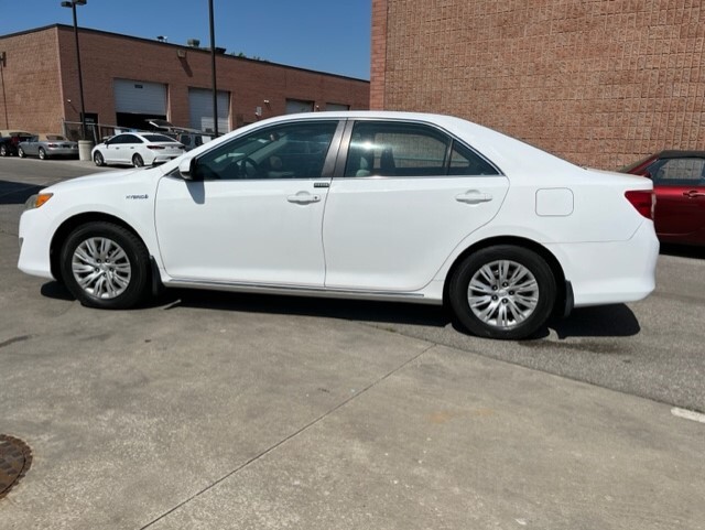 2012 Toyota Camry Hybrid LE **1 OWNER-LIKE NEW-CERTIFIED-SAVE ON GA$$$**