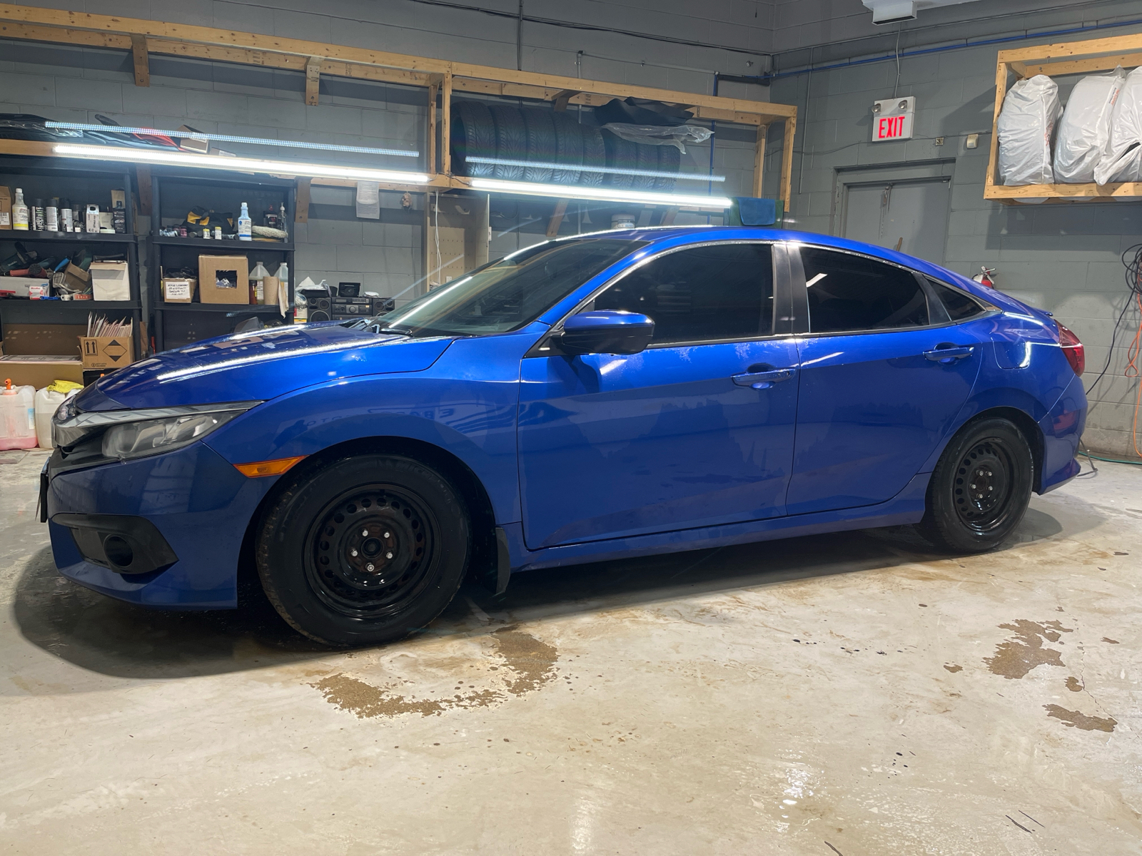 2018 Honda Civic EX * Power SunRoof * Comes with another set Alloys