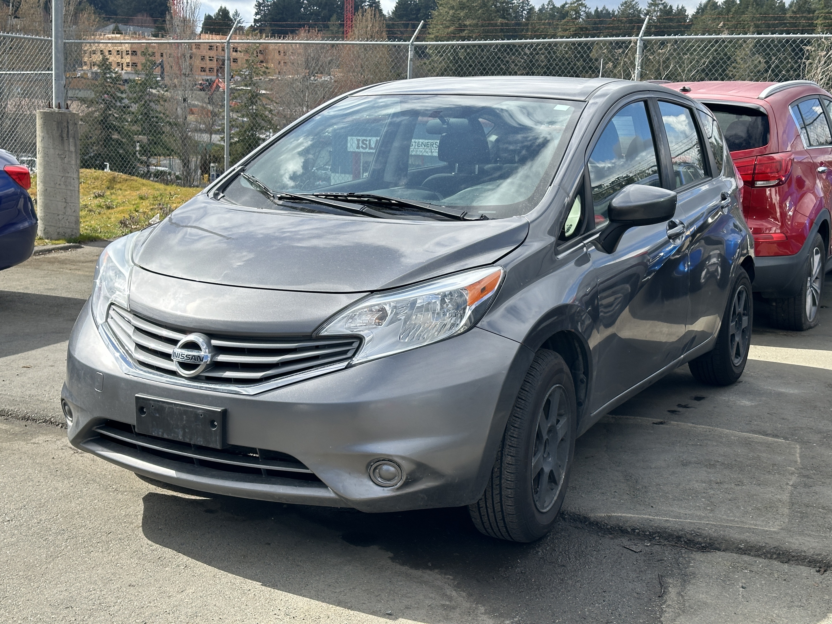 2016 Nissan Versa Note S FWD-AM/FM/CD/Aux-In, Air Conditioning 