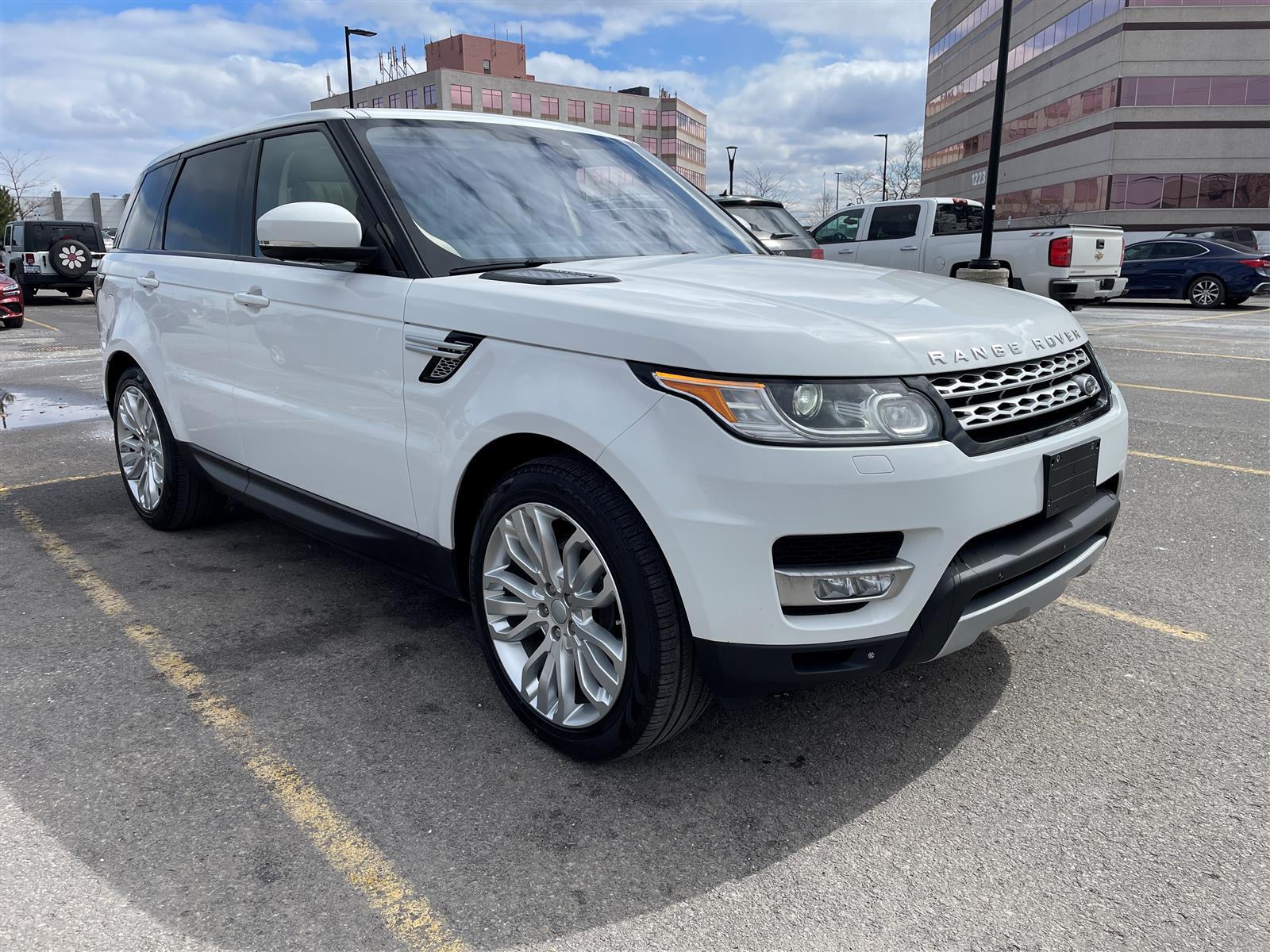 2017 Land Rover Range Rover Sport | HSE | Panoramic Sunroof | REAR DVDs | WARRANTY |
