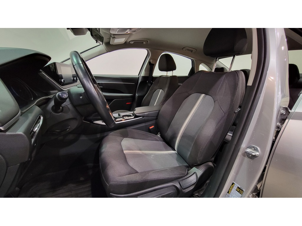 Hyundai Sonata 2021 Air conditioner, Electric mirrors, Electric windows, Heated seats, Electric lock, Speed regulator, Bluetooth, , rear-view camera, Heated steering wheel, Steering wheel radio controls