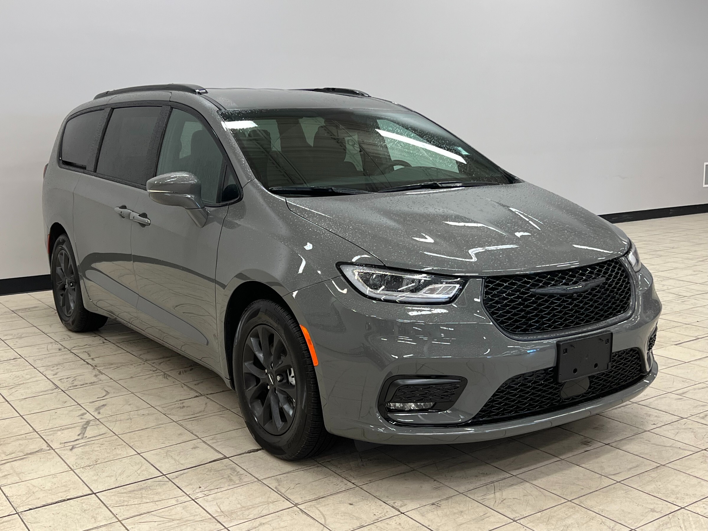 2022 Chrysler Pacifica Touring