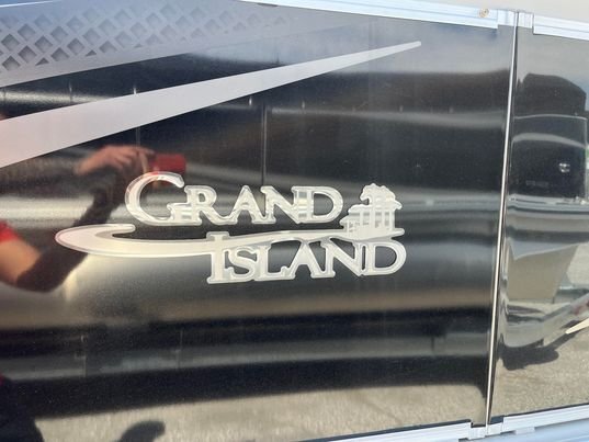 2022 GRAND ISLAND TMLTZ 2485 3 TUBES 150HP 