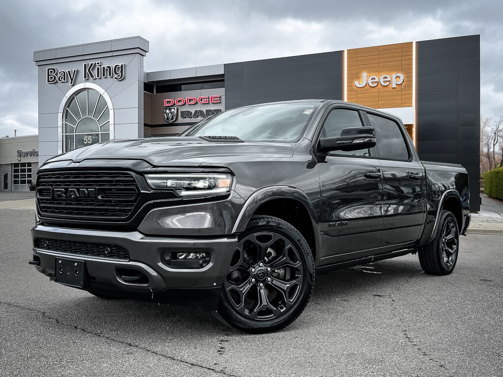 2024 Ram 1500 Limited | CREW | NIGHT EDITION | PWR BOARDS | PANO