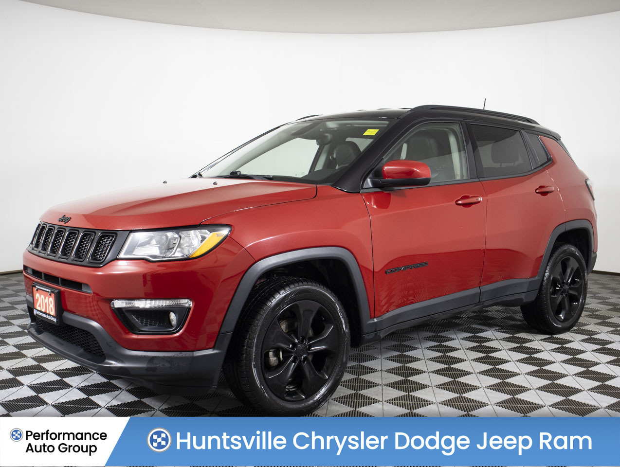 2018 Jeep Compass North-2.4L-4x4- Leather- Heated seats/steering