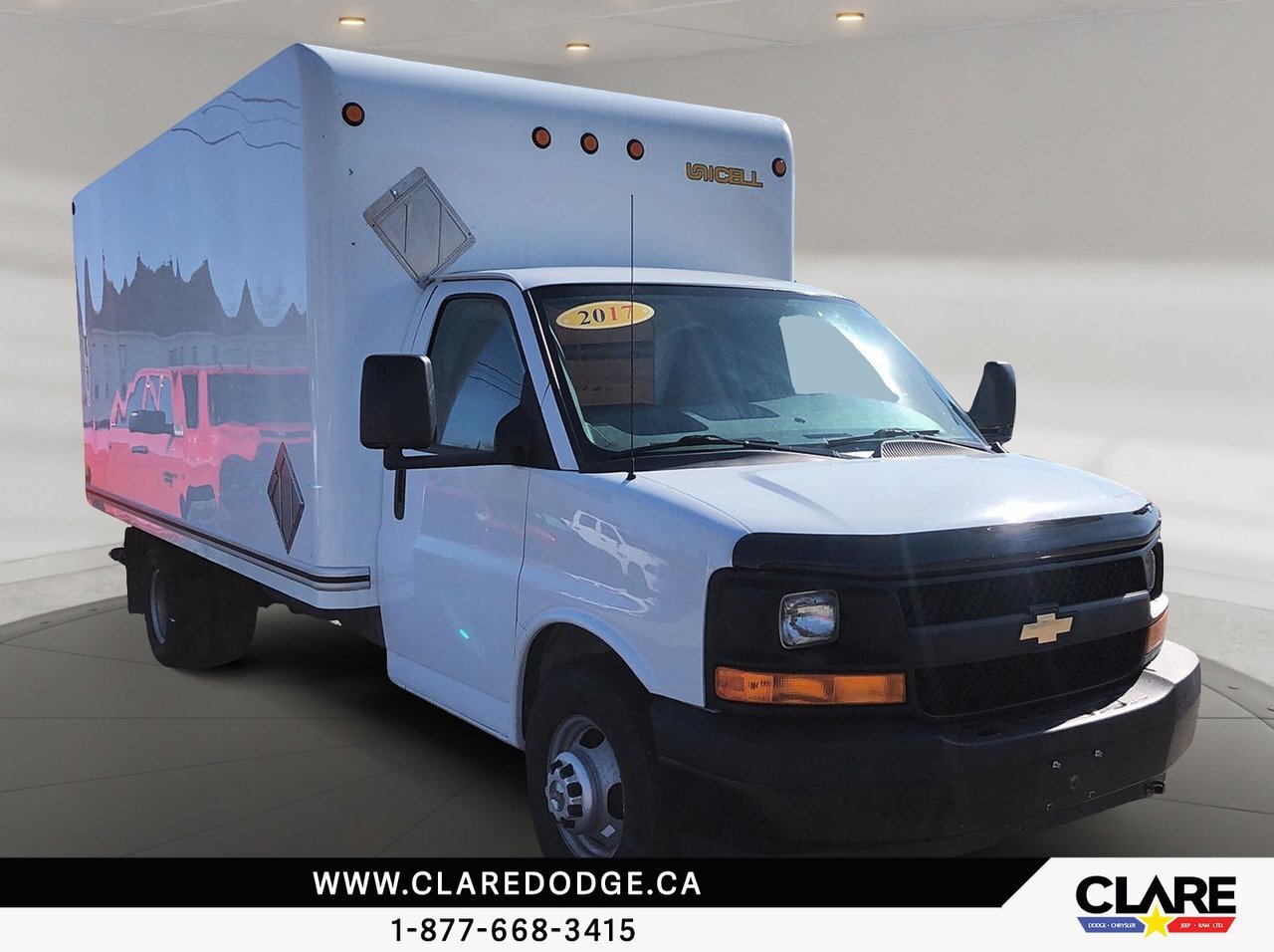 2017 Chevrolet Express Commercial Cutaway BASE 