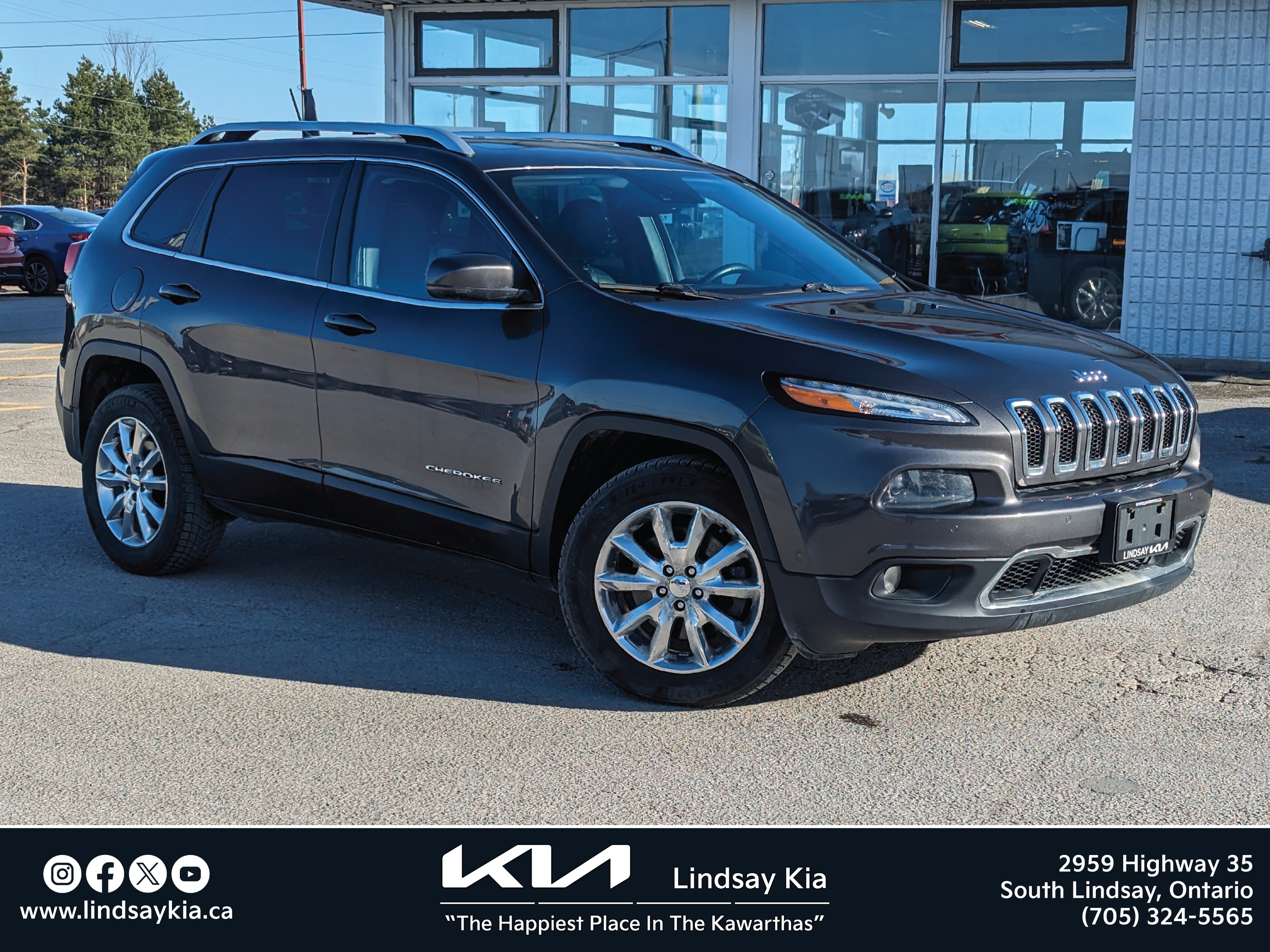 2015 Jeep Cherokee Limited V6 4WD | Panoramic Sunroof, Power Liftgate