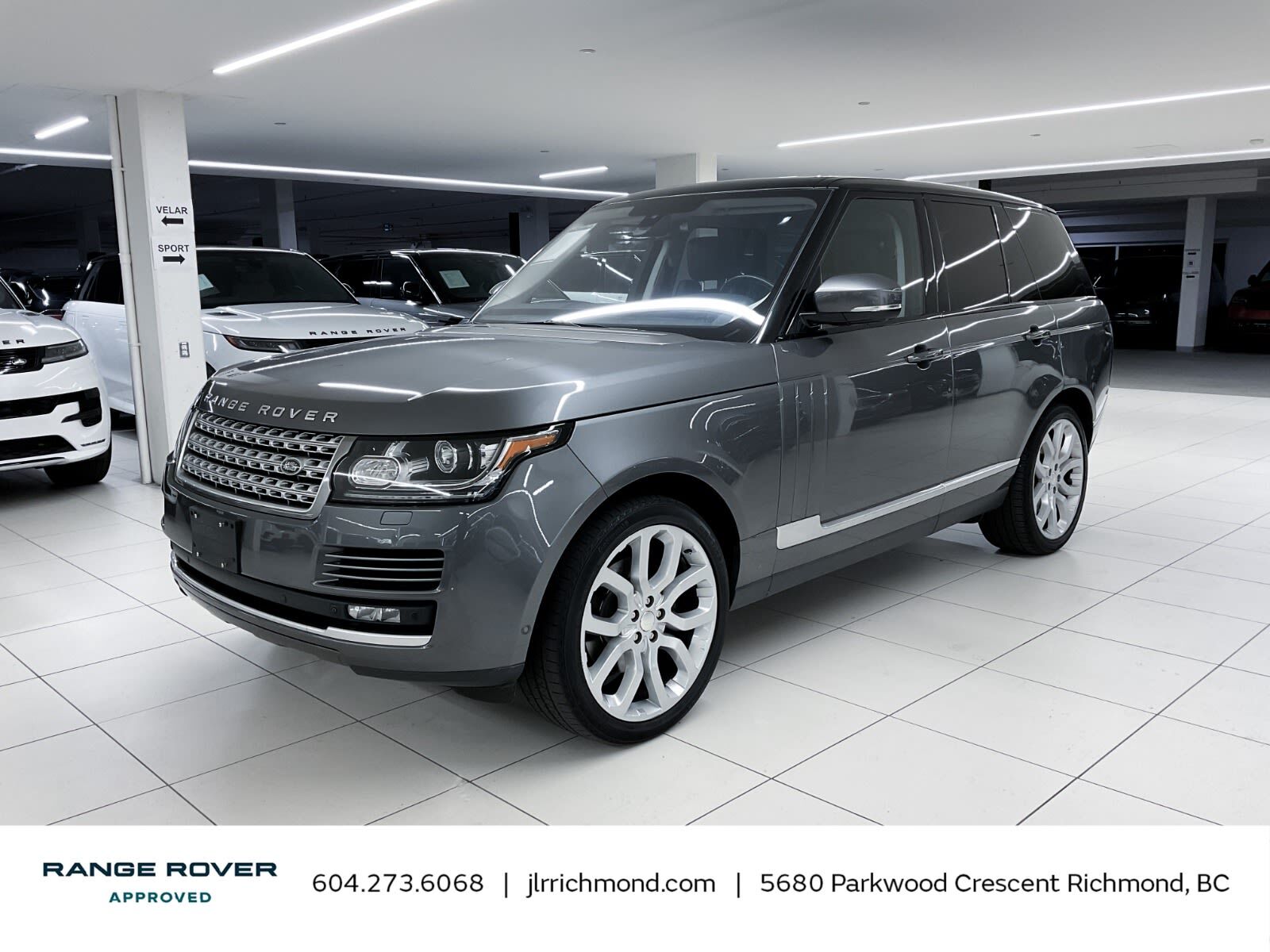 2015 Land Rover Range Rover HSE | Panoramic Sunroof | Navigation | Heated Stee