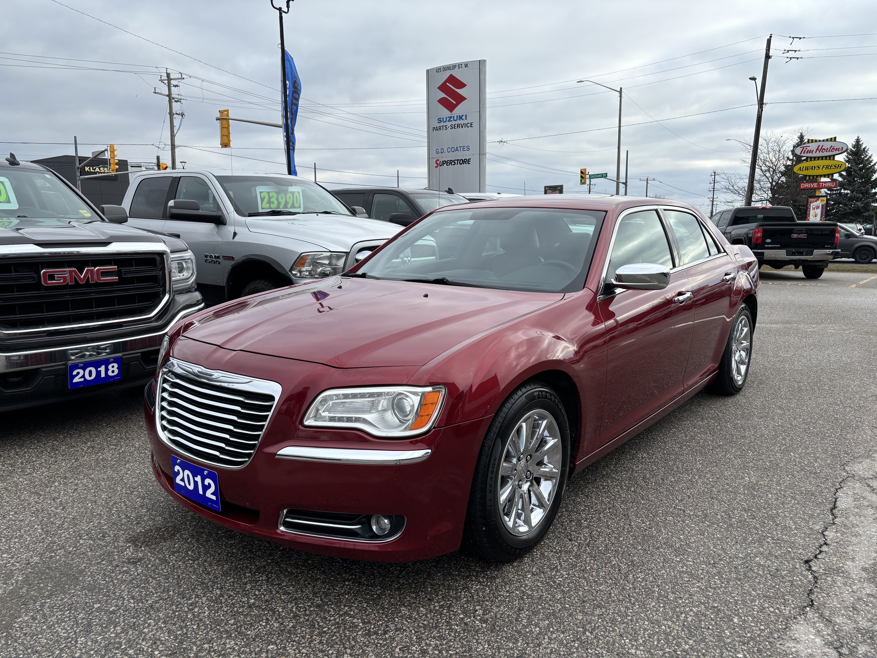 2012 Chrysler 300 Limited ~Heated Leather ~Pano Moonroof ~Backup Cam