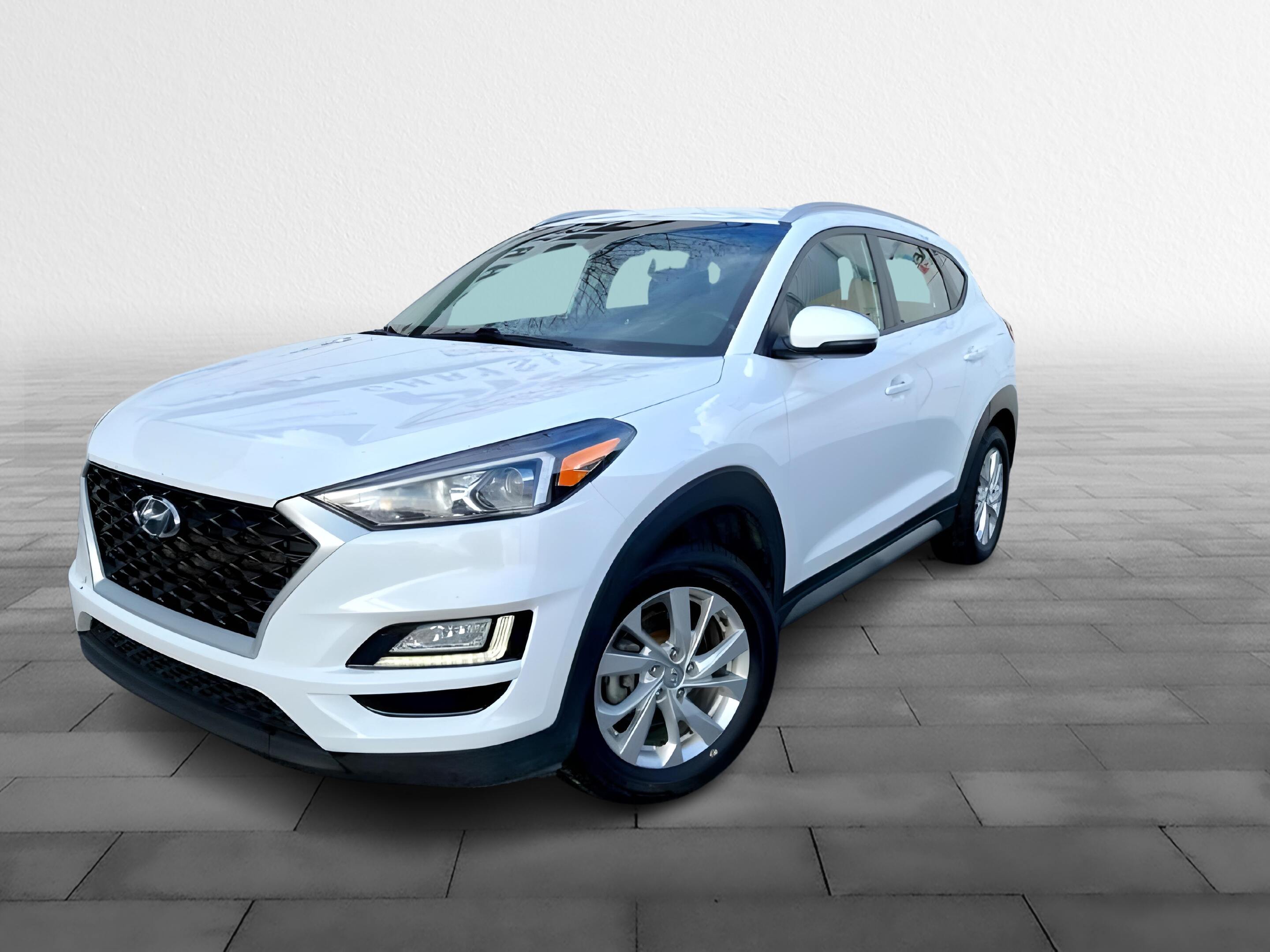2019 Hyundai Tucson 2.0L Preferred AWD  -  Safety Package - $171 B/W [
