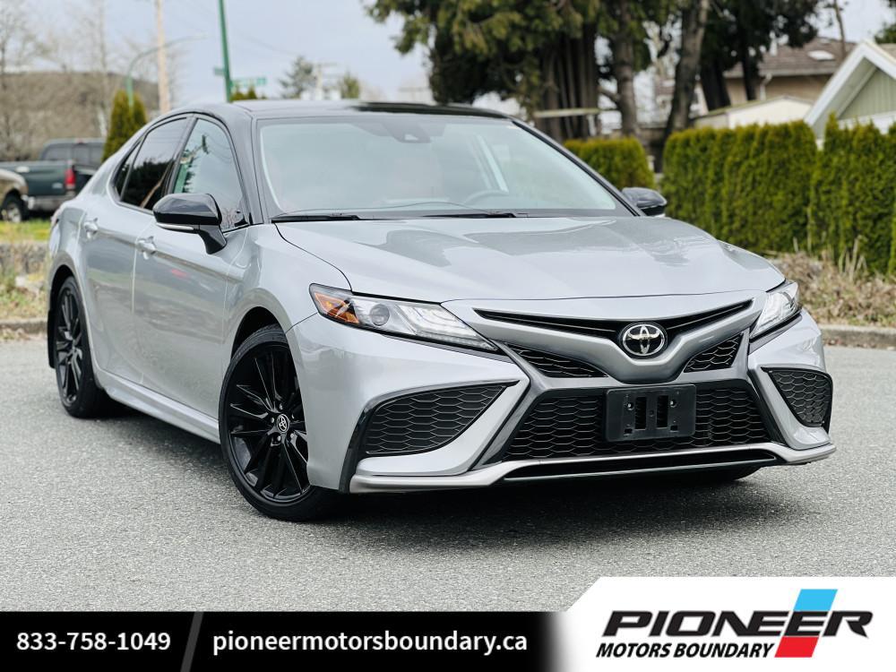 2022 Toyota Camry XSE  - Leather Seats -  Sunroof
