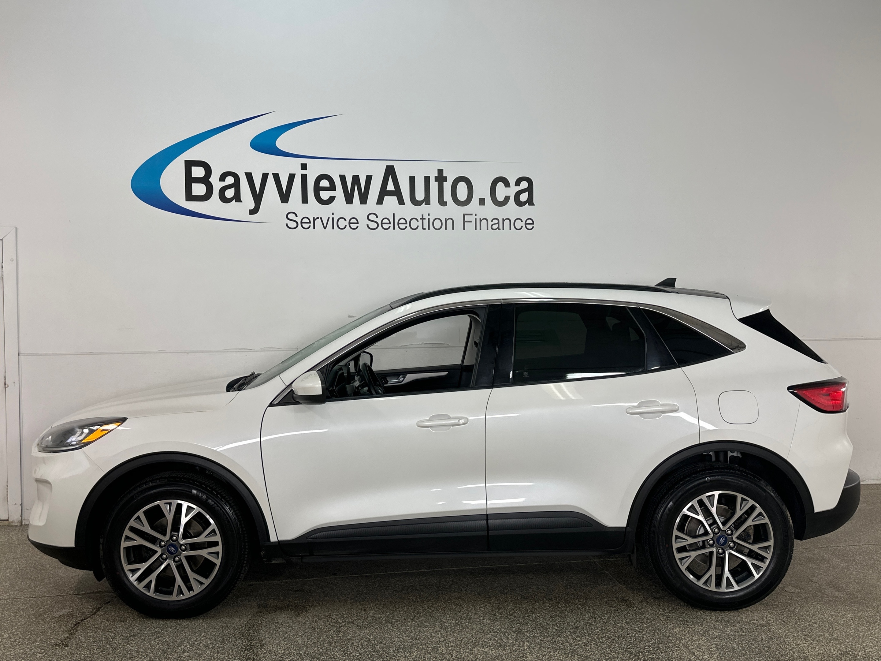 2021 Ford Escape SEL AWD PANO LEATHER!