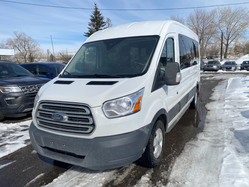 2018 Ford Transit Passenger Wagon T-350 148 Med Roof XL Sliding RH Dr