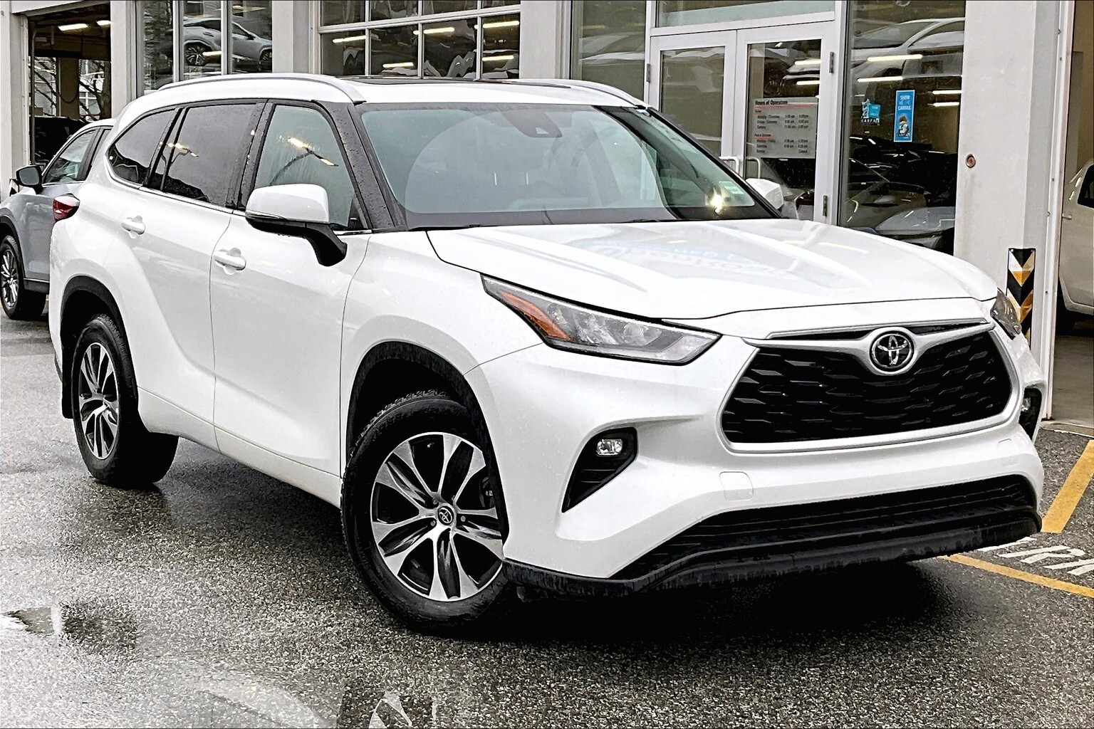 2022 Toyota Highlander XLE AWD XLE | AWD | NO ACCIDENTS | OPENROAD TRUE P