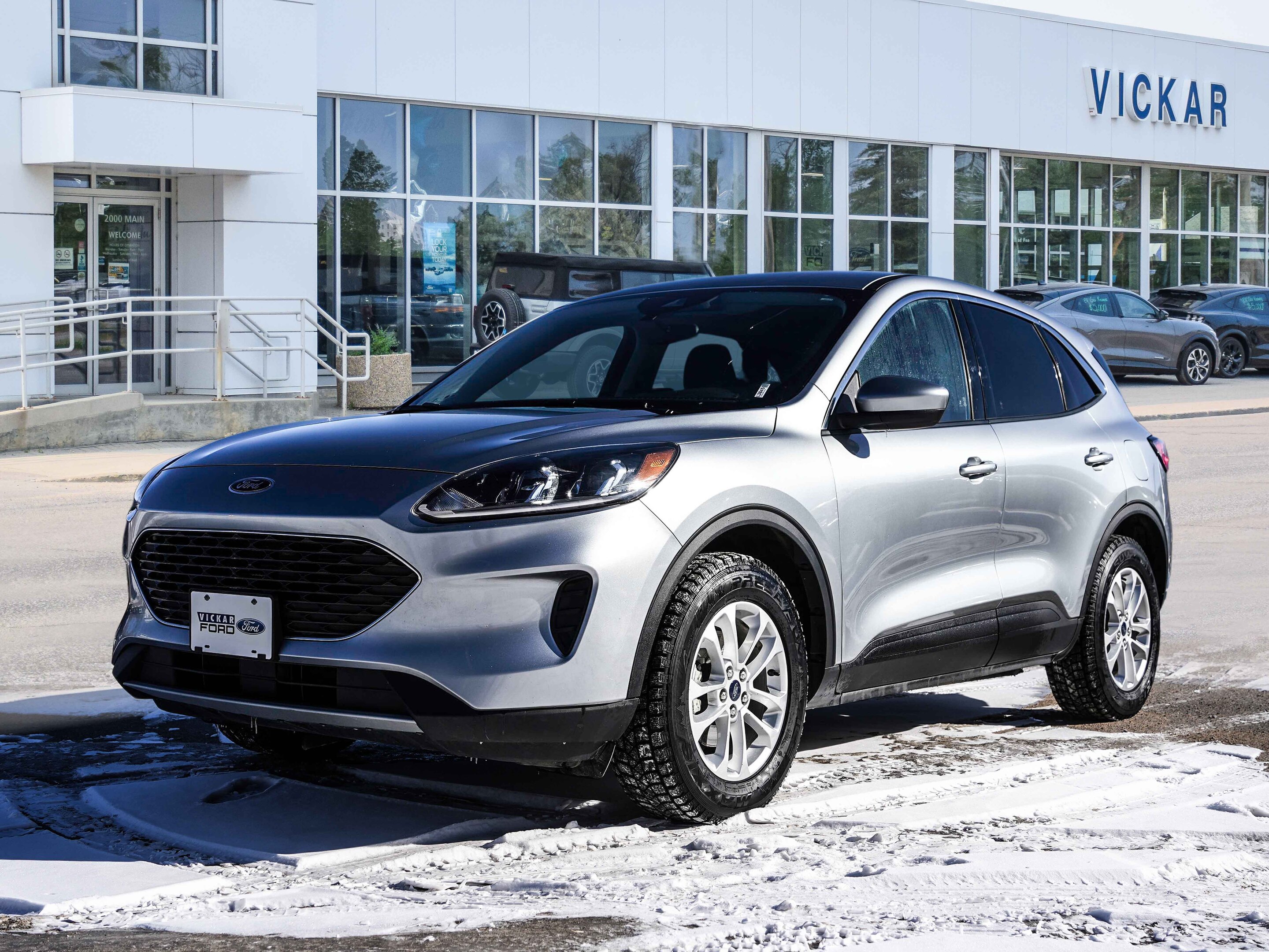 2021 Ford Escape SE AWD Local One Owner Lease Return