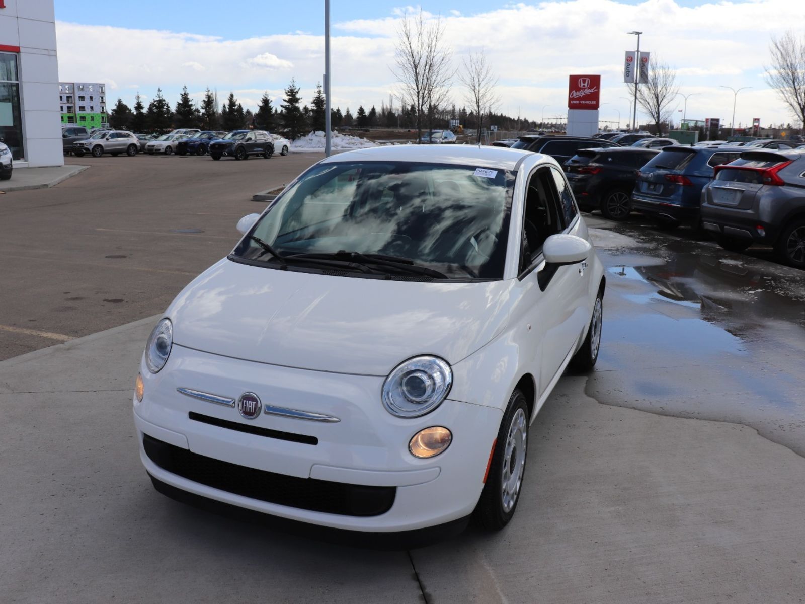 2017 Fiat 500 Pop: MANUAL/LOW KMS/NO ACCIDENTS