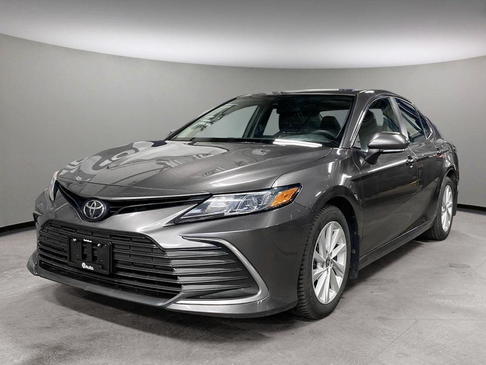 2022 Toyota Camry LE w/ Heated Seats, Lane Departure, Collision Warn