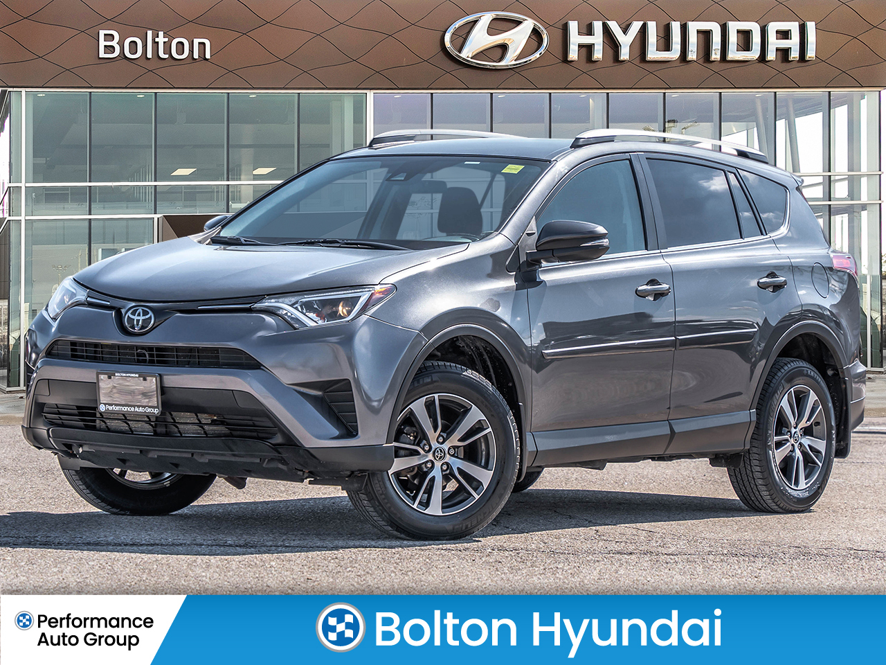 2018 Toyota RAV4 LE | AWD | ULTRA LOW MILEAGE!!! | NO ACCIDENTS 