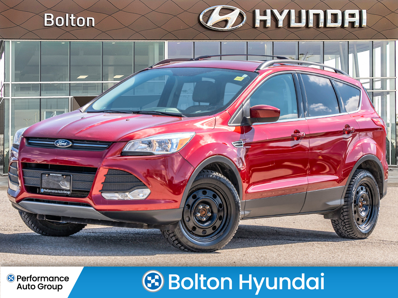 2016 Ford Escape SE | FWD | HEATED SEATS  | ULTRA LOW MILAGE