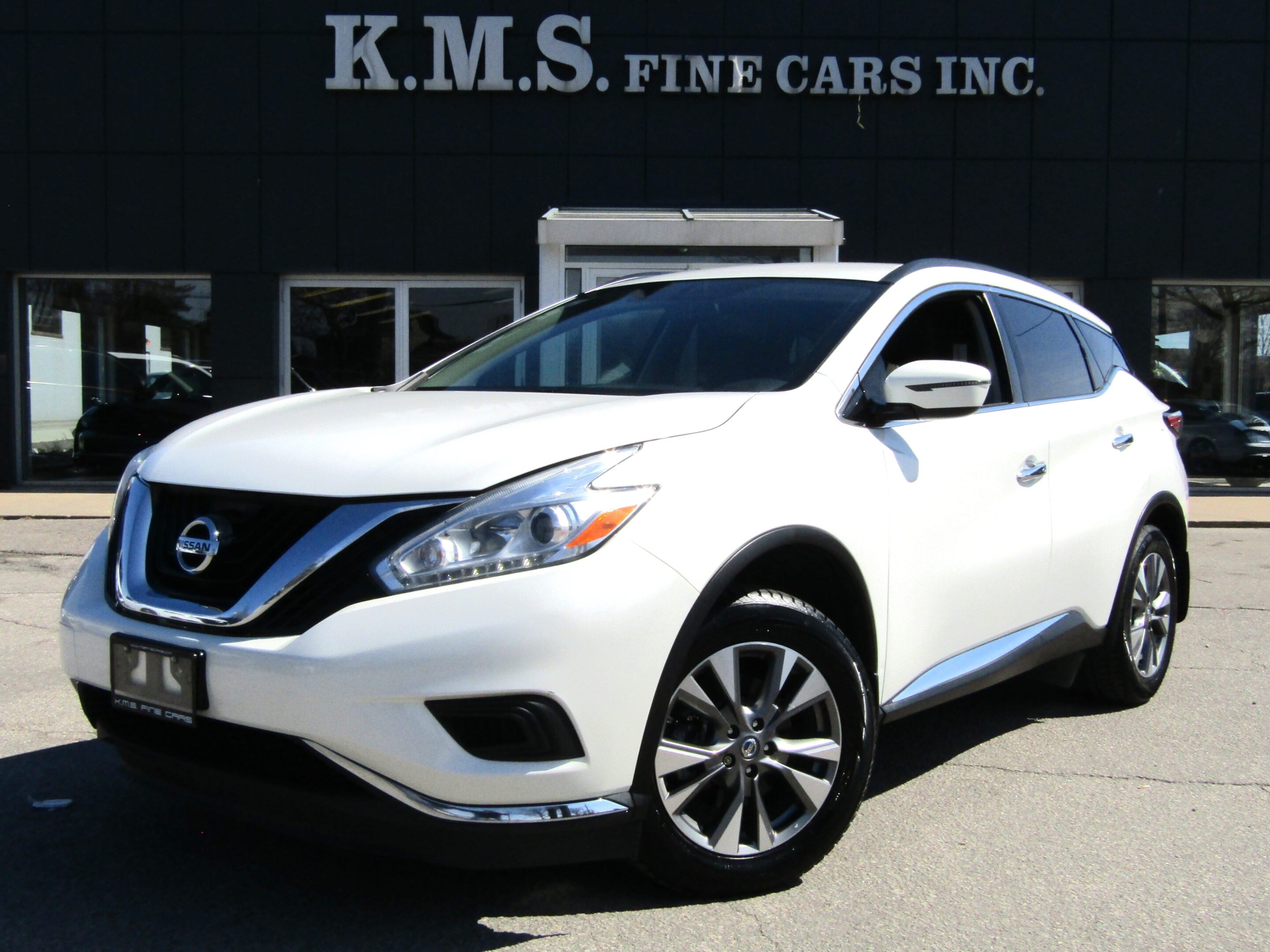 2017 Nissan Murano S / NAVIGATION/ LEATHER/ REAR VIEW CAMERA