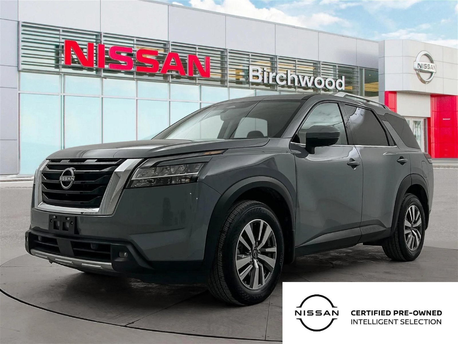 2023 Nissan Pathfinder SL Accident Free | Locally Owned | Low KM's