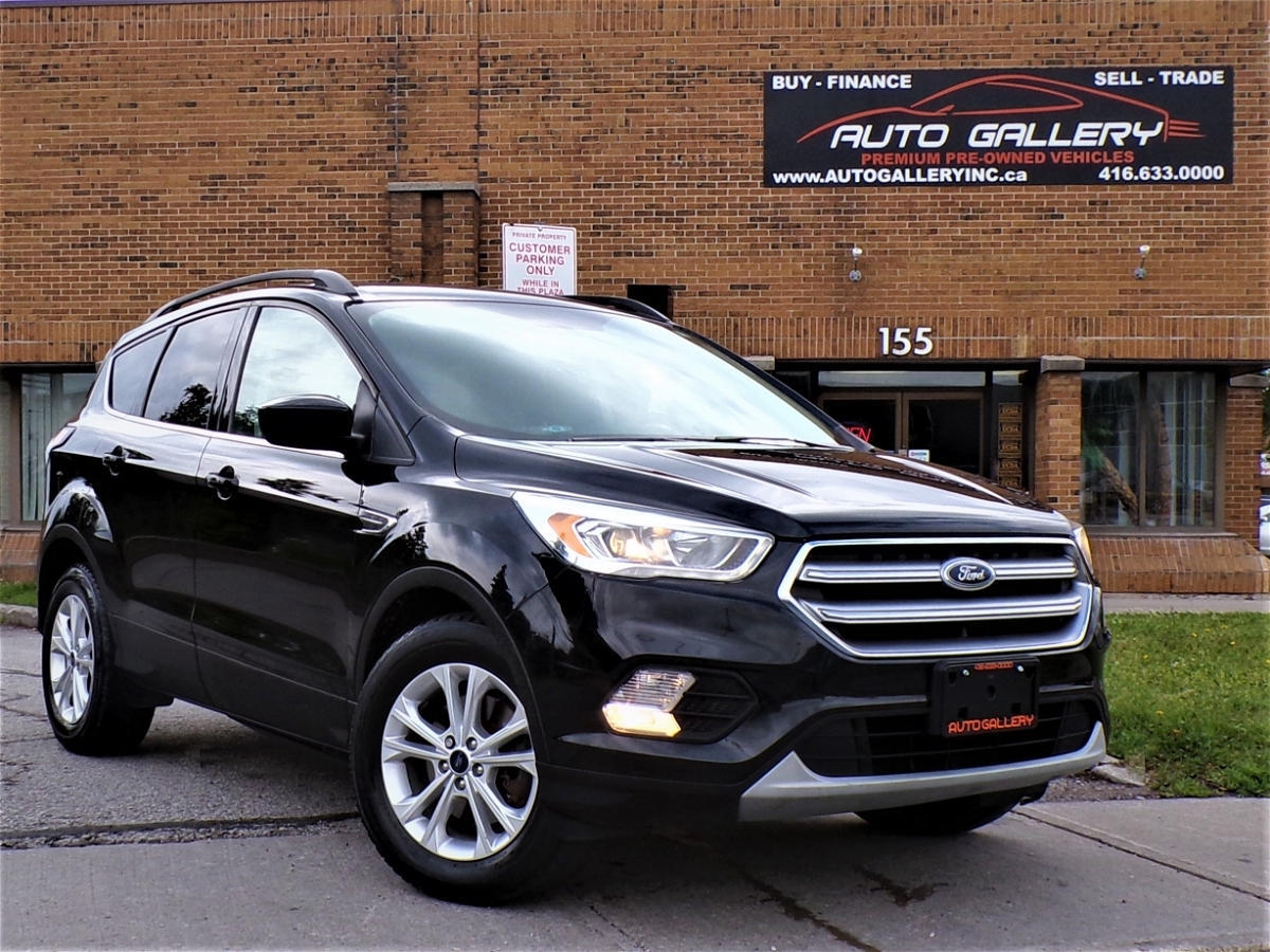 2017 Ford Escape SE 4WD | CARFAX CLEAN | 1-OWNER
