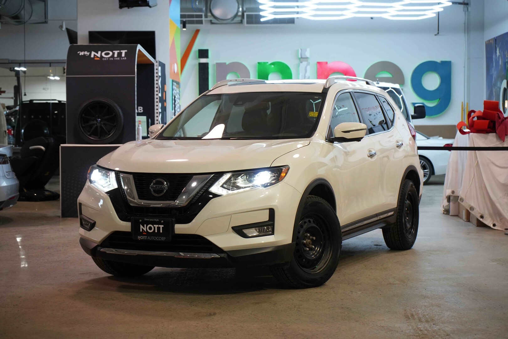2020 Nissan Rogue SL  | Accident Free | Local Manitoba Vehicle | Rem