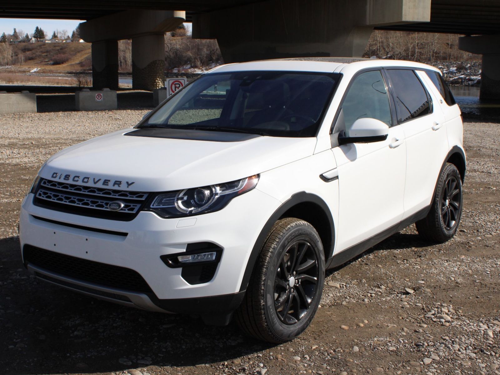 2019 Land Rover Discovery Sport HSE - NEW TIRES, FRONT BRAKES AND UP TO DATE SERVI