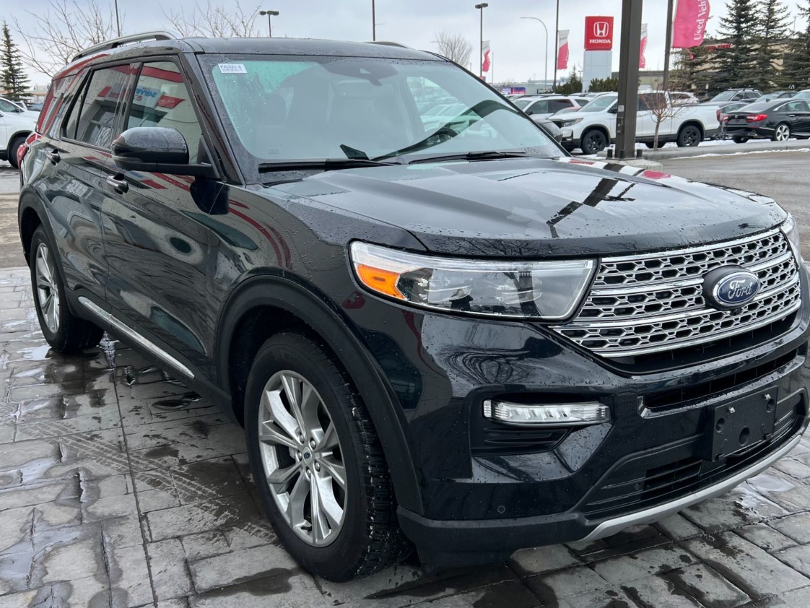 2021 Ford Explorer LIMITED: NO ACCIDENTS, SUNROOF, LEAHTER, HEATED/VE