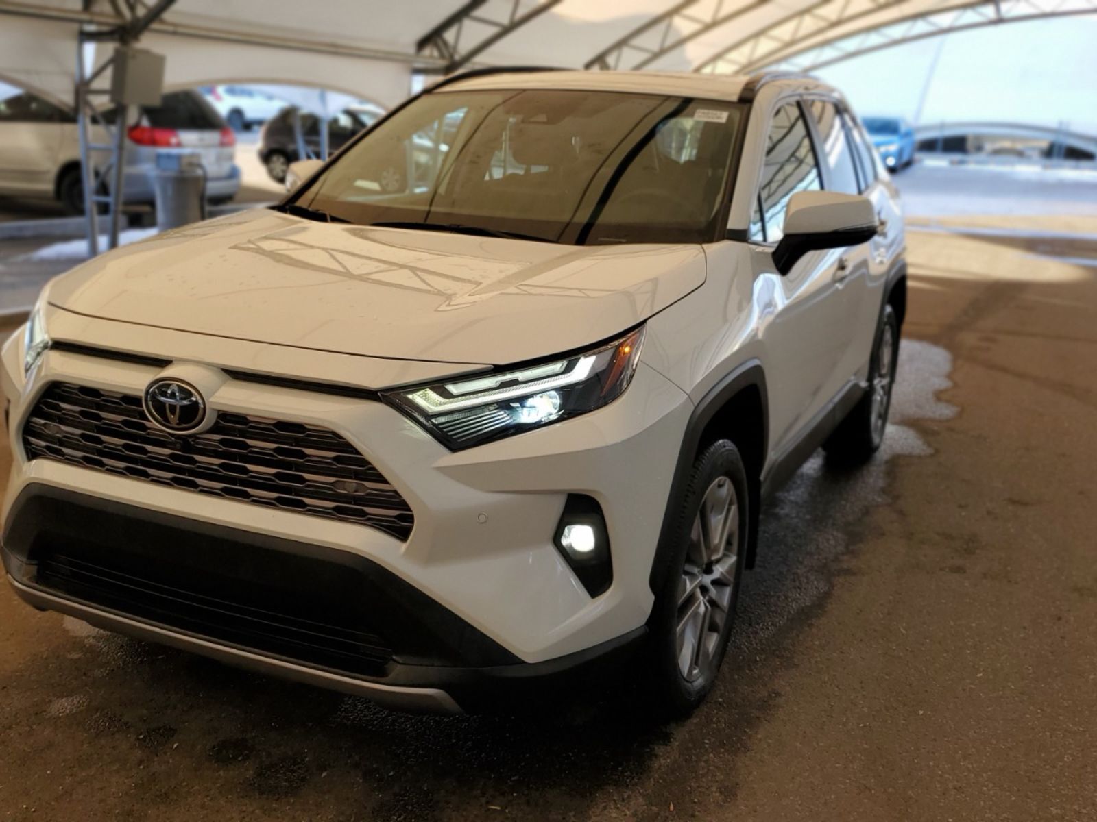 2022 Toyota RAV4 Limited - AWD, No Accidents, Leather, Navigation