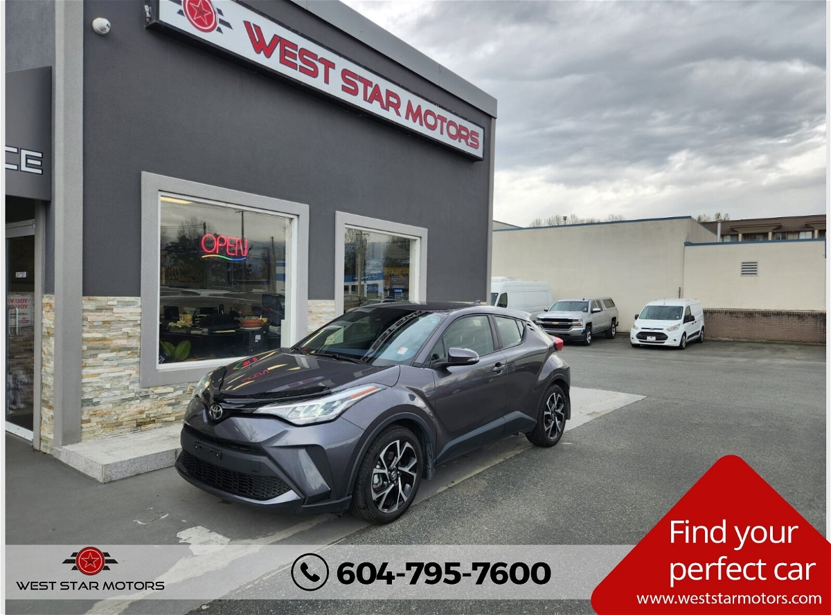 2021 Toyota C-HR XLE One Owner! No Accidents!