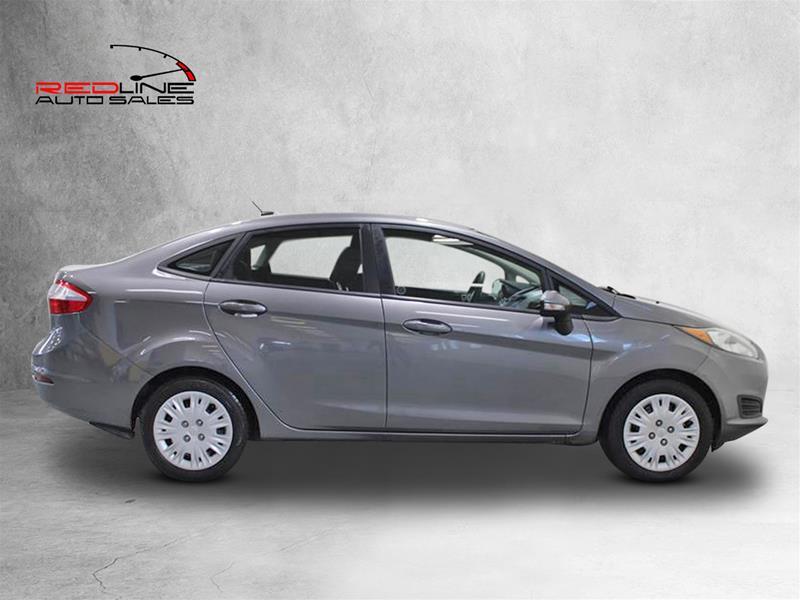 2014 Ford Fiesta (4) SE WE APPROVE ALL CREDIT