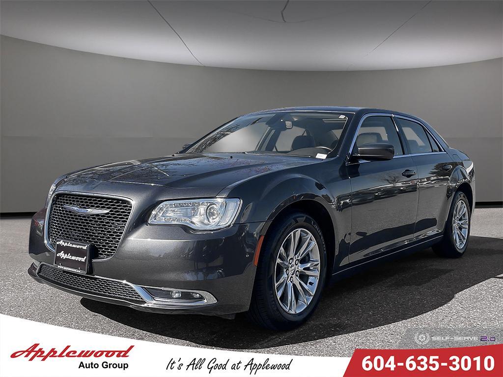 2020 Chrysler 300 Touring Leather | Pano Roof | Navigation