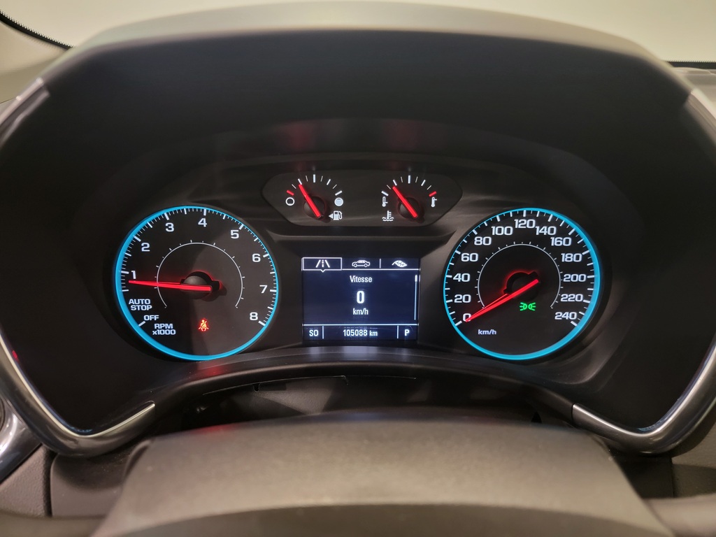 Chevrolet Equinox 2018 Climatisation, Mirroirs électriques, Vitres électriques, Régulateur de vitesse, Sièges chauffants, Verrouillage électrique, Bluetooth, Prise auxiliaire 12 volts, caméra-rétroviseur, Commandes de la radio au volant