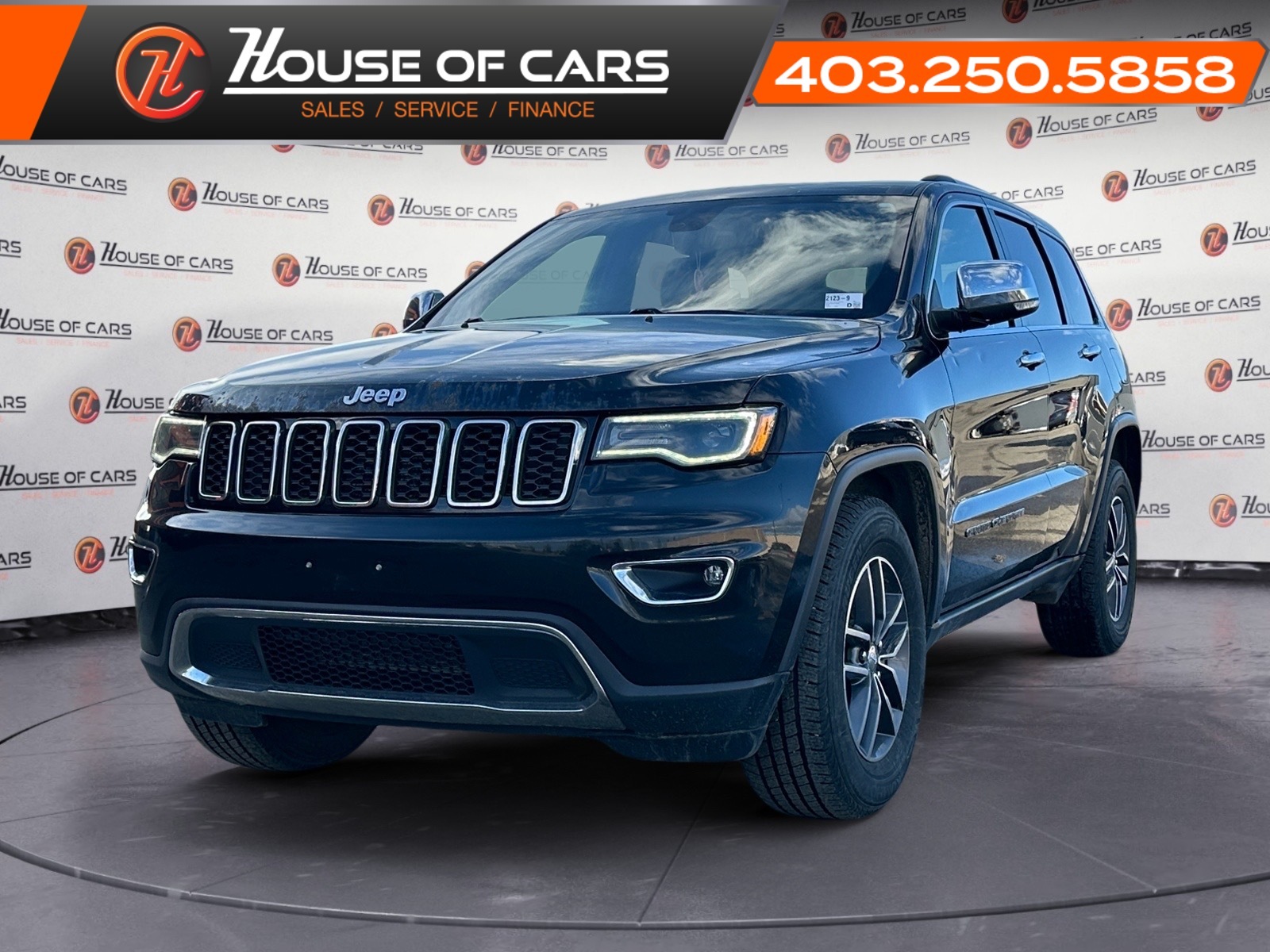 2017 Jeep Grand Cherokee 4WD 4dr Limited WITH/ HEATED SEATS AND STEERING