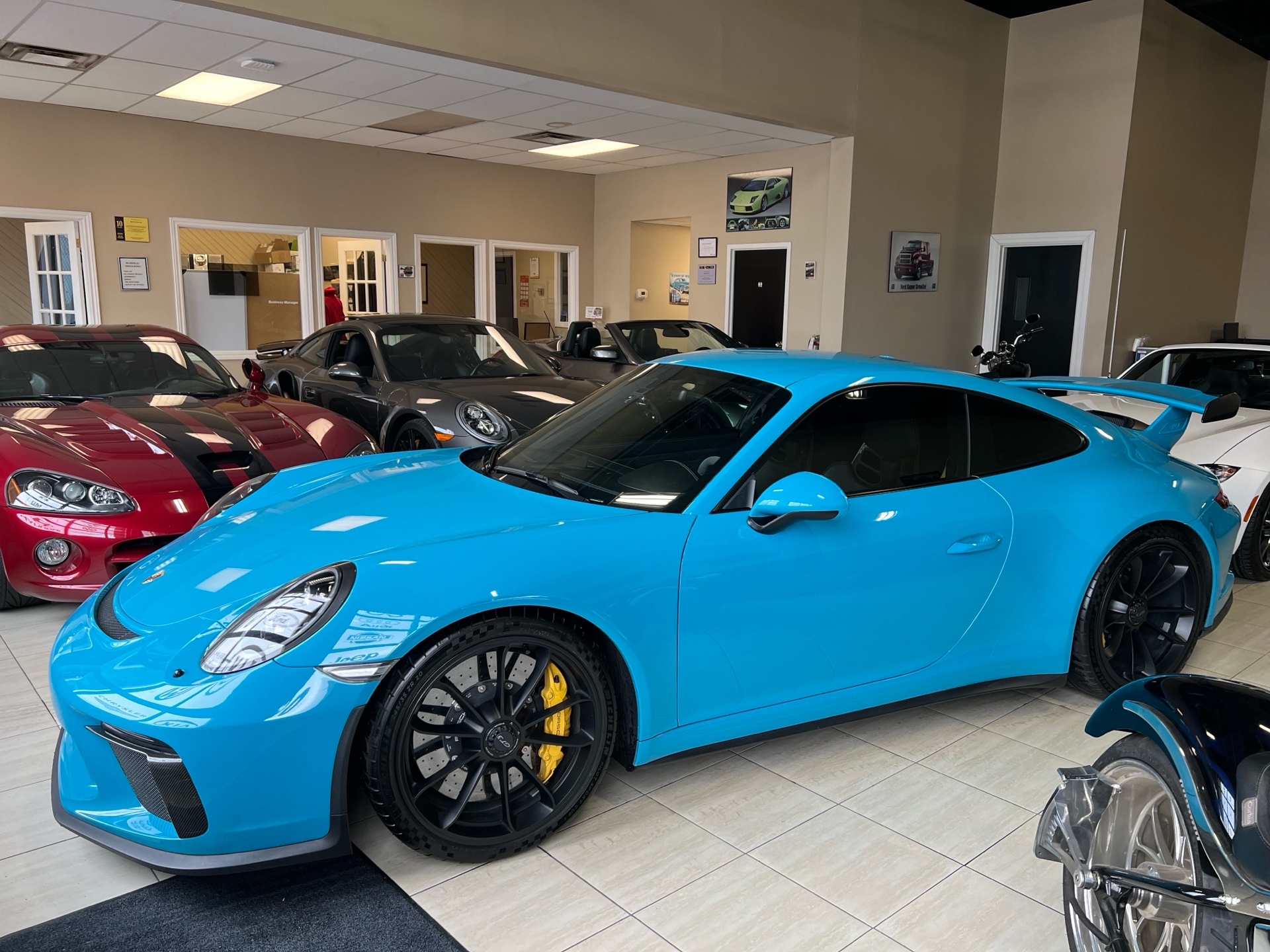 2018 Porsche 911 GT3 Coupe Miami Blue Carbon Bucket Seats Clean Car