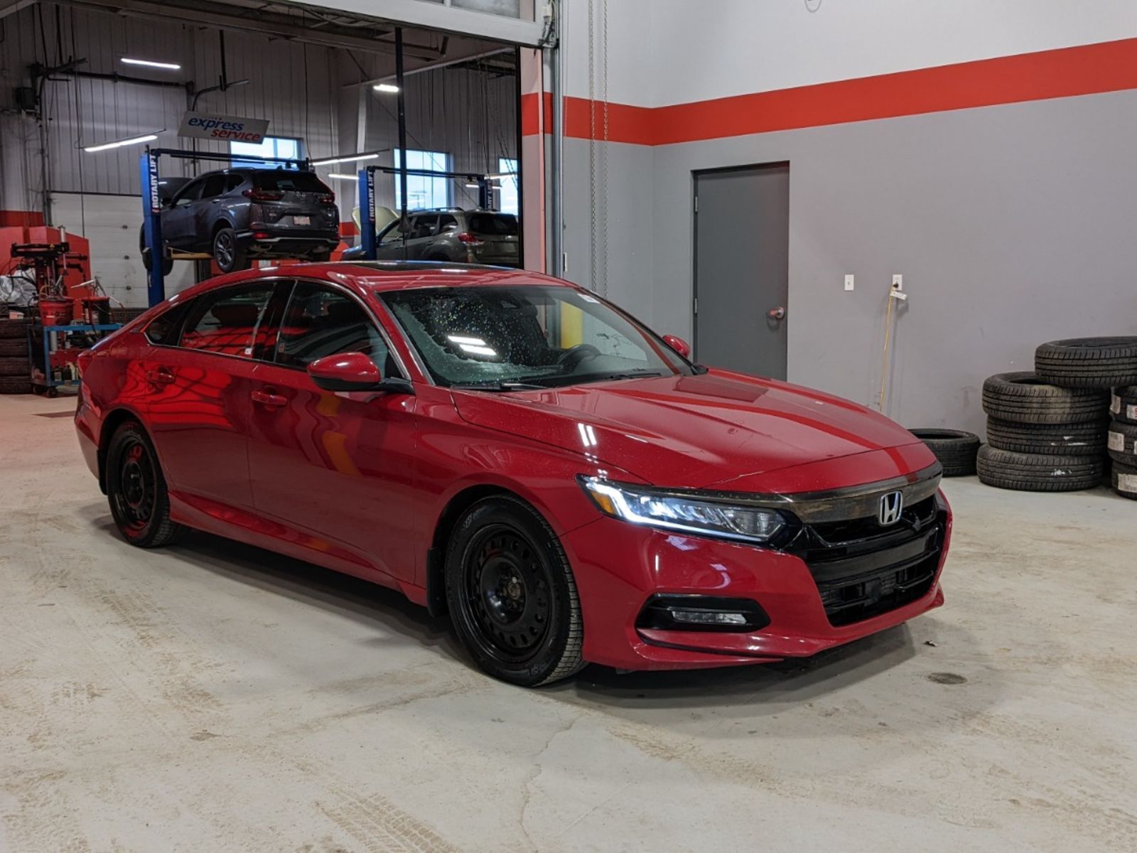 2018 Honda Accord Sedan Sport - Heated seats, Sunroof, Remote start