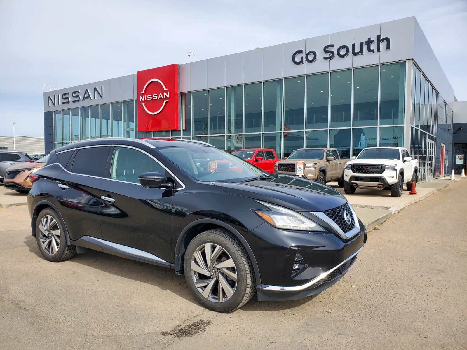 2019 Nissan Murano SL, LEATHER, SUNROOF, BLIND SPOTS