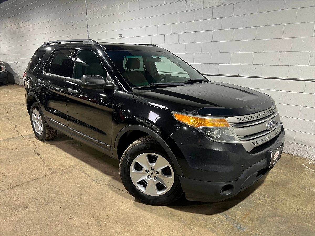 2013 Ford Explorer AWD! 7 PASSENGER! ONE OWNER! WELL MAINTAINED! 