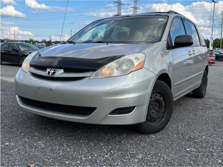 2008 Toyota Sienna CE *ALL CREDIT*FAST APPROVALS*LOW RATES*