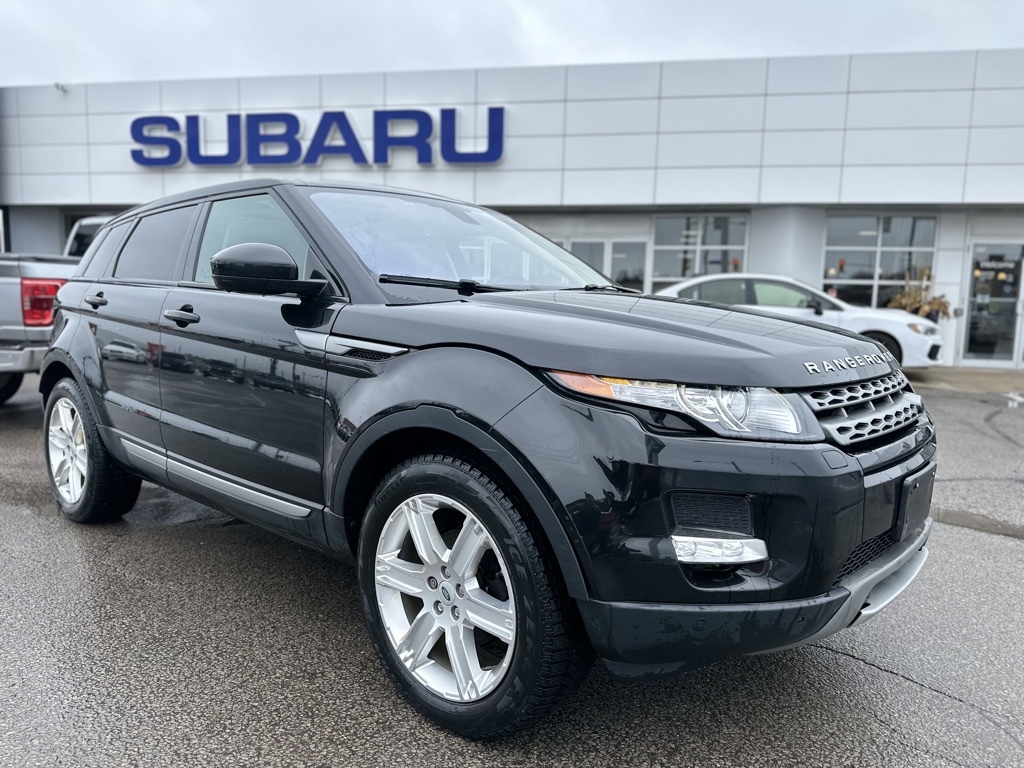 2015 Land Rover Range Rover Evoque Pure City Two Sets of Tires, Low Kms