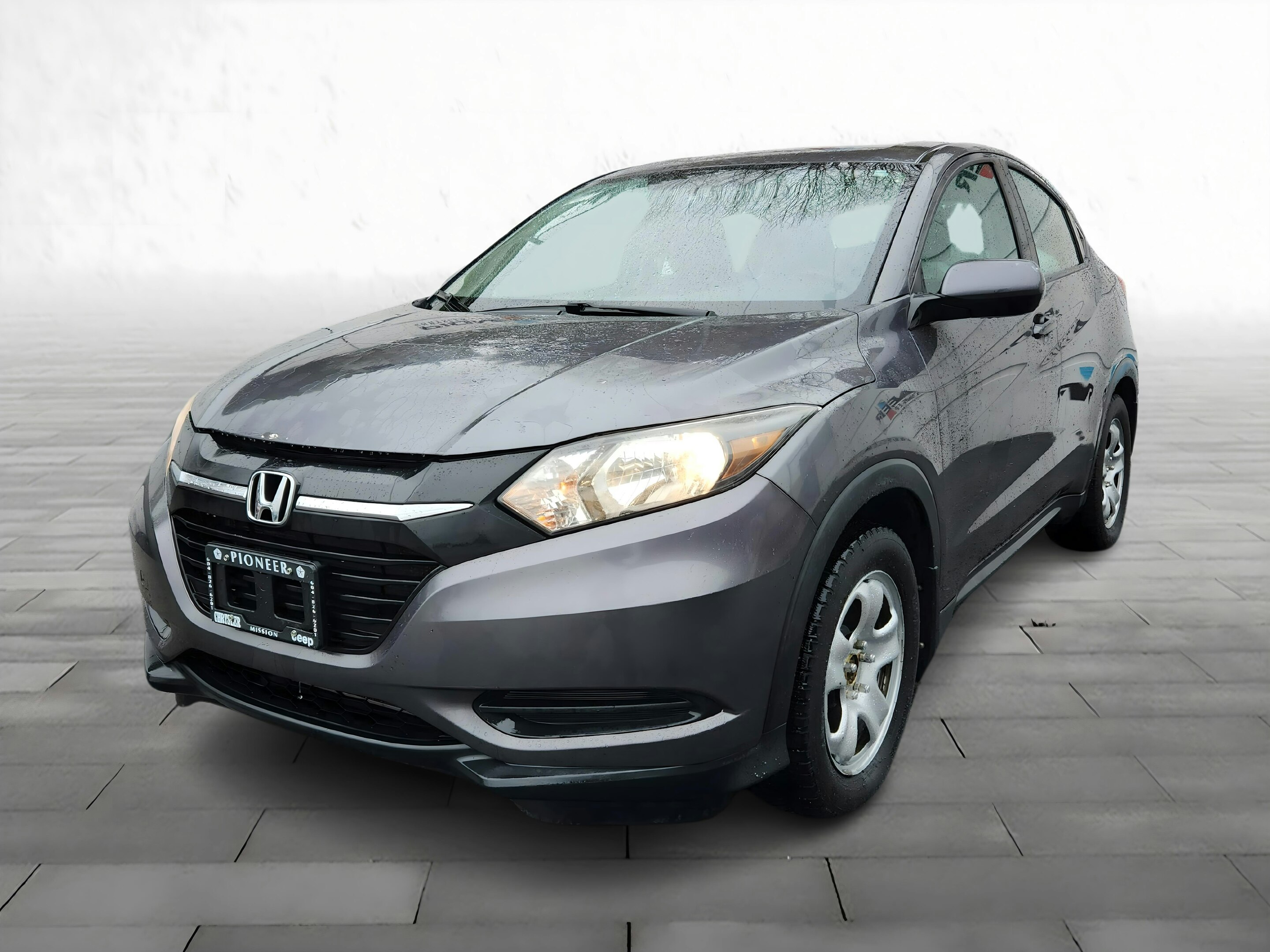 2016 Honda HR-V LX  - Bluetooth -  Heated Seats - $180 B/W [
  "B