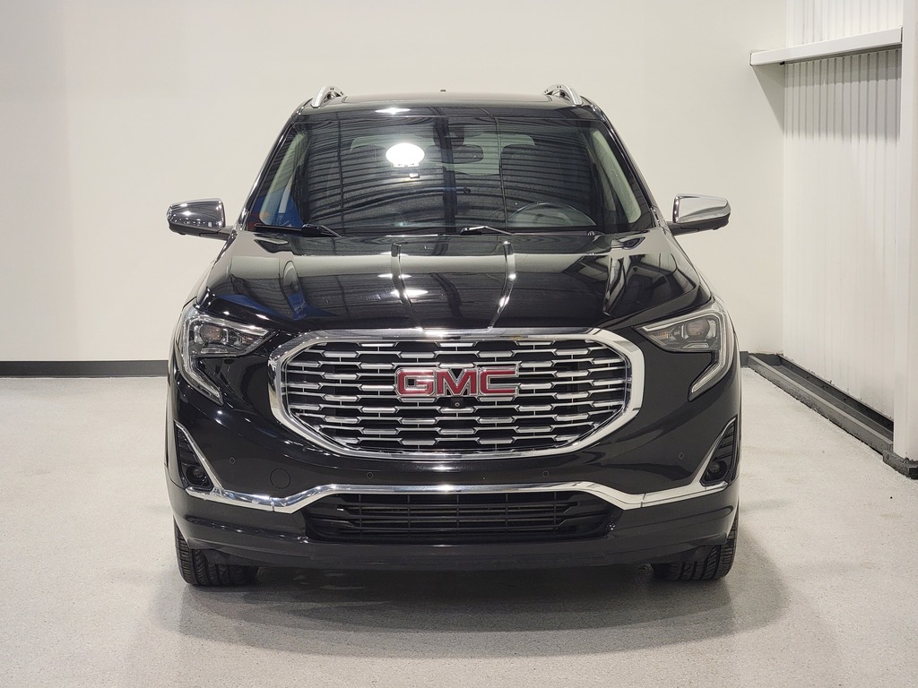GMC Terrain 2019 Air conditioner, Navigation system, Electric mirrors, Power Seats, Electric windows, Speed regulator, Heated seats, Leather interior, Electric lock, Bluetooth, Mechanically opening tailgate, Panoramic sunroof, Ventilated seats, , rear-view camera, Adjustable power seat, Heated steering wheel, Steering wheel radio controls