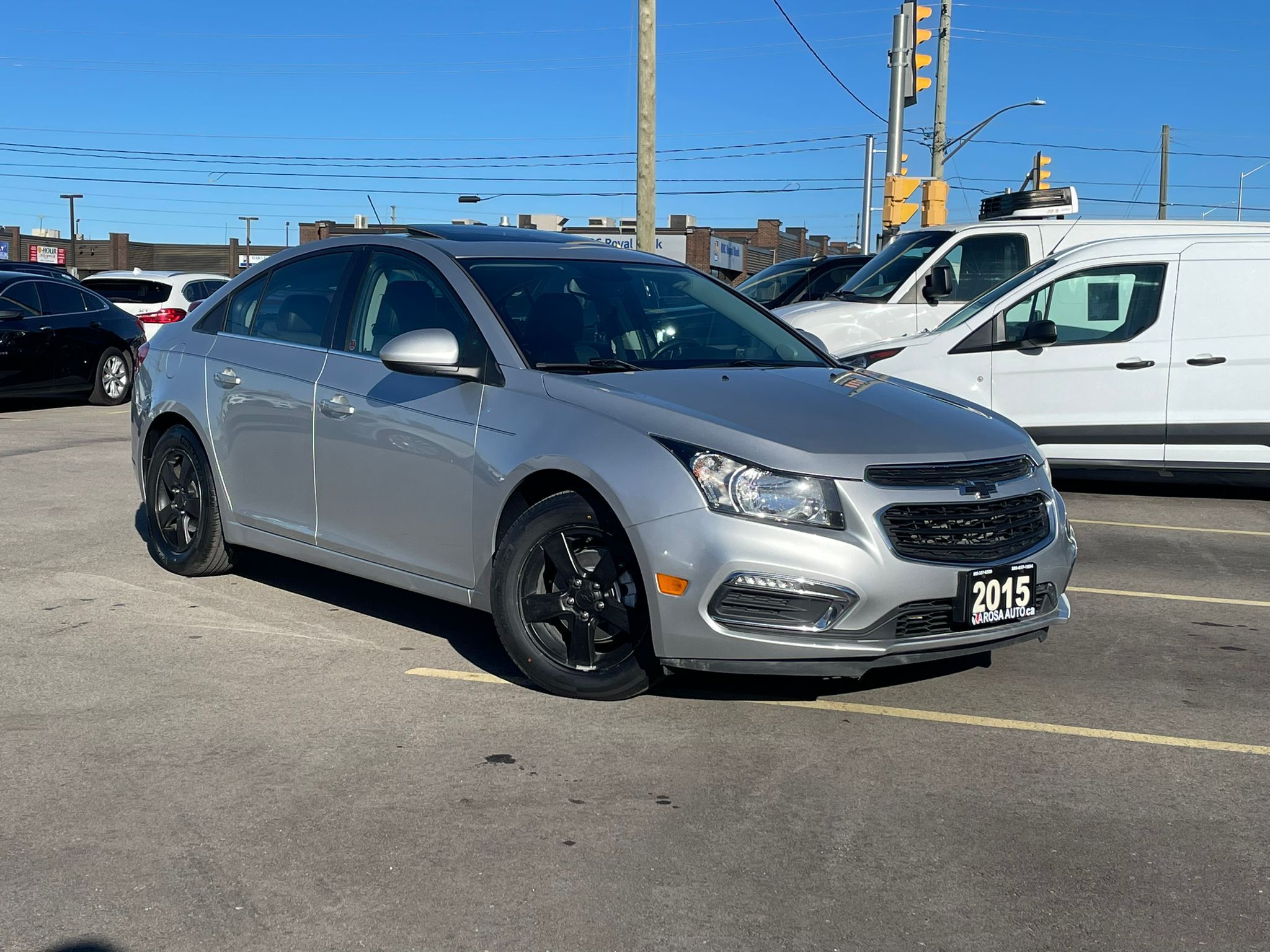 2015 Chevrolet Cruze 4dr Sdn 2LT LEATHER SUNROOF NO ACCIDENT CAMERA