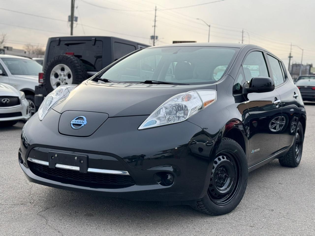 2016 Nissan LEAF SV / CLEAN CARFAX / NAV / HTD STEERING / ALLOYS