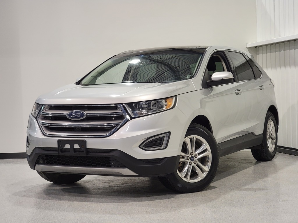 Ford Edge 2016 Air conditioner, CD player, Navigation system, Electric mirrors, Power Seats, Electric windows, Speed regulator, Heated seats, Leather interior, Electric lock, Bluetooth, Mechanically opening tailgate, Panoramic sunroof, , rear-view camera