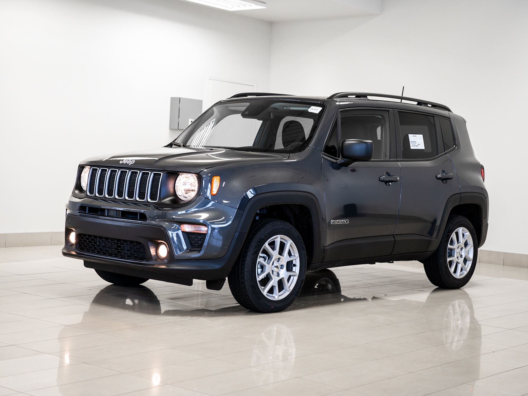 2023 Jeep Renegade North 4x4 *TAUX 6.49%* *TOIT OUVRANT PANORAMIQUE*