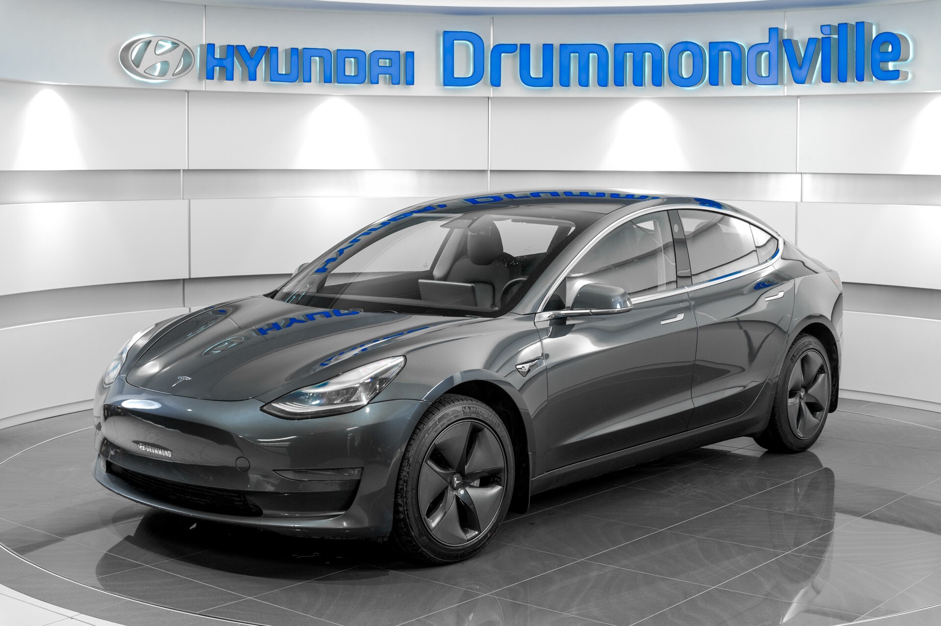 2019 Tesla Model 3 PERFORMANCE + NAVI + TOIT PANO + CUIR + WOW !!