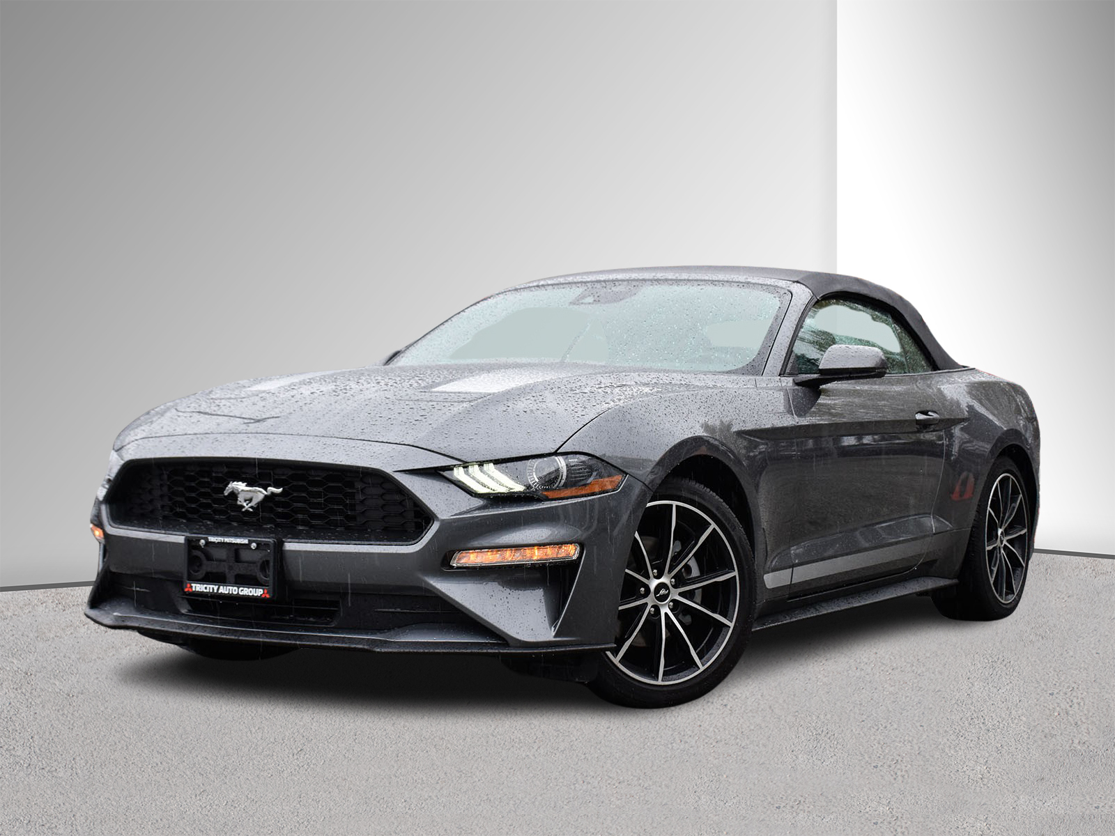 2022 Ford Mustang EcoBoost - Convertible, Leather, Navigation